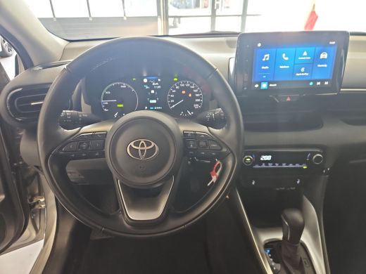 Toyota Yaris 1.5 Hybrid 115 Active stoelverwarming / stuurverwarming/ apple carplay / android auto ActivLease financial lease