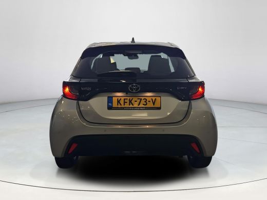 Toyota Yaris 1.5 Hybrid 115 Active stoelverwarming / stuurverwarming/ apple carplay / android auto ActivLease financial lease