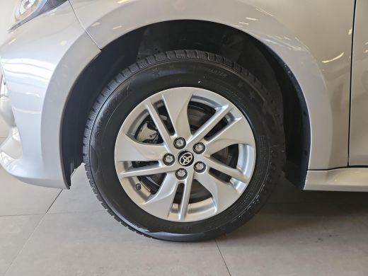 Toyota Yaris 1.5 Hybrid 115 Active stoelverwarming / stuurverwarming/ apple carplay / android auto ActivLease financial lease
