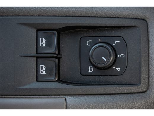 Volkswagen Crafter 2.0 TDI L3H3 | Automaat | 177 PK | Highline | LED | Camera | Carplay | PDC | Trekhaak ActivLease financial lease