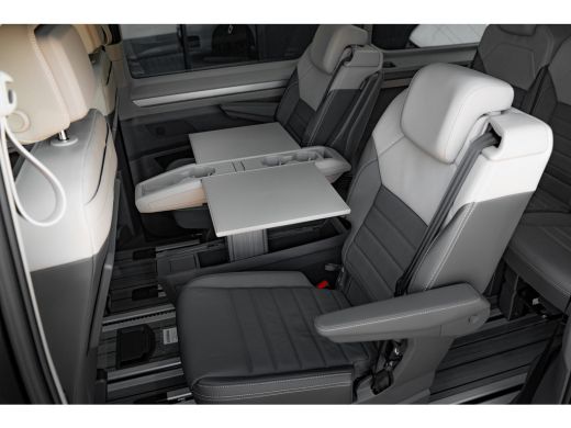 Volkswagen Multivan Bulli eHybrid L2 4MOTION | Leder | Panorama Dak | Trekhaak | Multifunctionele Tafel | 4 Seizoenen... ActivLease financial lease