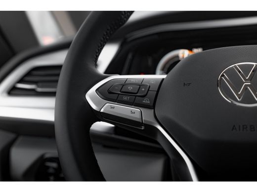 Volkswagen Multivan Bulli eHybrid L2 4MOTION | Leder | Panorama Dak | Trekhaak | Multifunctionele Tafel | 4 Seizoenen... ActivLease financial lease