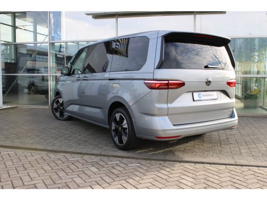 Volkswagen Multivan Bulli L2 eHybrid 245PK DGS Automaat 4MOTION 245 pk | Panoramadak | 19" Velgen | Vis &agrave; Vis | Trekh... ActivLease financial lease