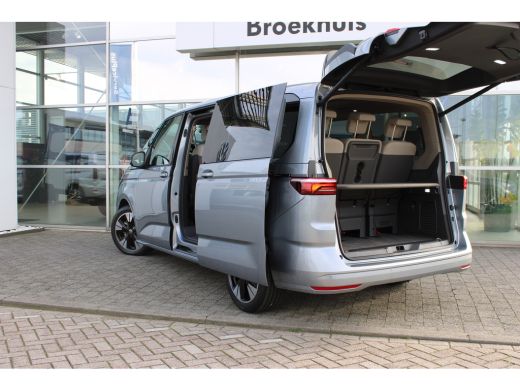 Volkswagen Multivan Bulli L2 eHybrid 245PK DGS Automaat 4MOTION 245 pk | Panoramadak | 19" Velgen | Vis &agrave; Vis | Trekh... ActivLease financial lease