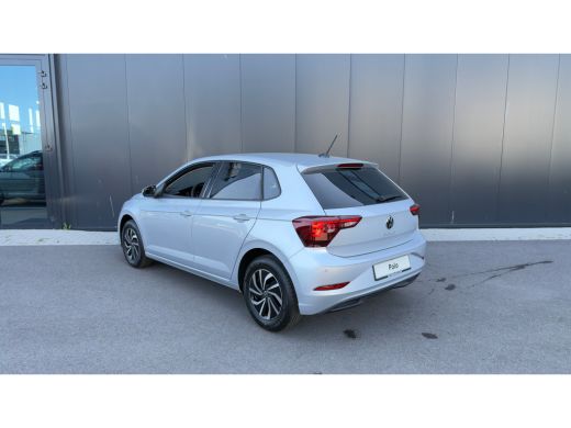 Volkswagen Polo Life Edition Inclusief &euro;2000,- inruilvoordeel | 'App-Connect' smartphone integratie | Achteruitri... ActivLease financial lease