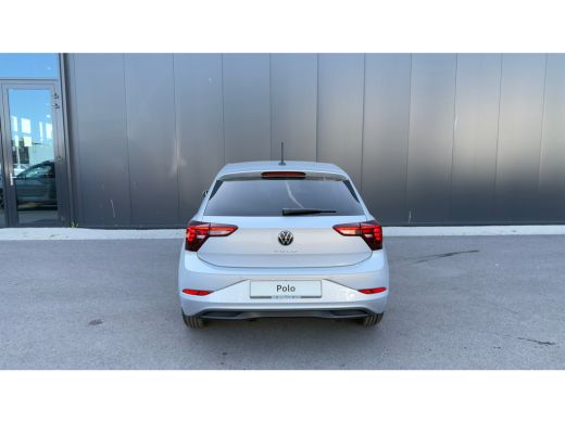 Volkswagen Polo Life Edition Inclusief &euro;2000,- inruilvoordeel | 'App-Connect' smartphone integratie | Achteruitri... ActivLease financial lease