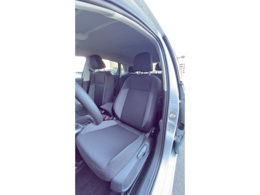 Volkswagen Polo Life Edition Inclusief &euro;2000,- inruilvoordeel | 'App-Connect' smartphone integratie | Achteruitri... ActivLease financial lease