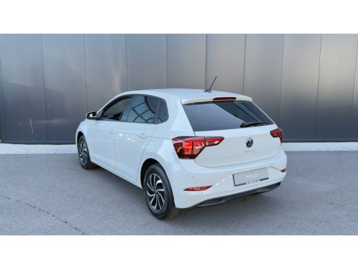 Volkswagen Polo Life Edition Inclusief &euro;2000,- inruilvoordeel | 'App-Connect' smartphone integratie | Buitenspieg... ActivLease financial lease