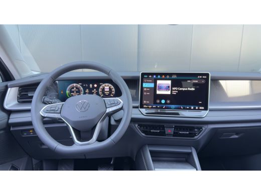 Volkswagen Tayron Life Edition Inclusief &euro;2000,- inruilvoordeel | Trekhaak  | 'App-Connect' draadloze smartphone in... ActivLease financial lease