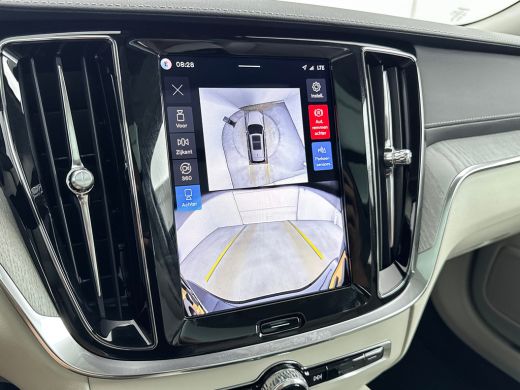 Volvo  V60 T6 Recharge Ultra Bright | 18" | Harman Kardon | Panoramadak | Head-Up | Full LED | 360 Camera | ... ActivLease financial lease