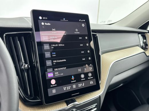 Volvo  XC60 T6 Recharge Ultra Dark | 20" | Trekhaak | Panoramadak | Full LED | 360 Camera | Head-Up | Harman ... ActivLease financial lease