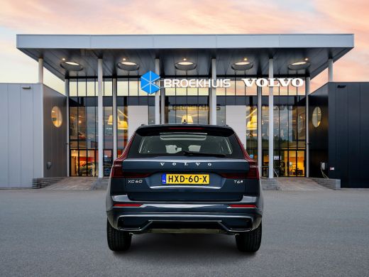 Volvo  XC60 T6 Recharge Ultra Dark | 20" | Trekhaak | Panoramadak | Full LED | 360 Camera | Head-Up | Harman ... ActivLease financial lease
