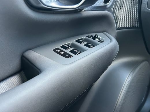 Volvo  XC90 2.0 T8 Plug-in hybrid AWD Ultra Black Ed. Exec. | Full option! | Massage | Bowers & Wilkins | Luc... ActivLease financial lease
