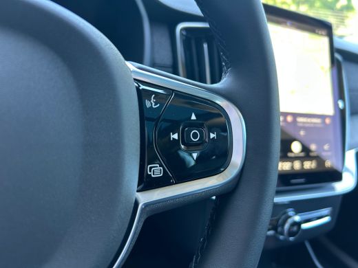 Volvo  XC90 2.0 T8 Plug-in hybrid AWD Ultra Dark Exec. Ed. | Full option! | Forest Lake | Cardamom | Luchtver... ActivLease financial lease