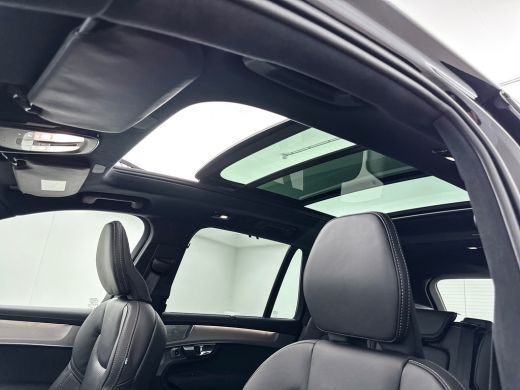 Volvo  XC90 T8 Recharge Ultra Black Edition Excecutive | 22" | Gelaagd & Getint Glas | Geint. Kinderzitje | L... ActivLease financial lease