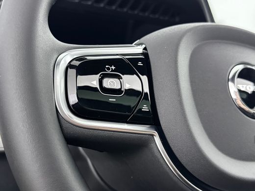 Volvo  XC90 T8 Recharge Ultra Black Edition Excecutive | 22" | Gelaagd & Getint Glas | Geint. Kinderzitje | L... ActivLease financial lease