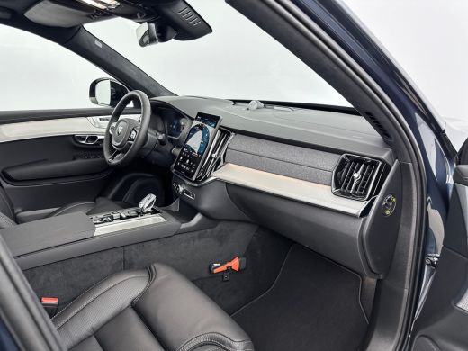 Volvo  XC90 T8 Recharge Ultra Black Edition Executive Edition | 22" | Gelaagd & Getint Glas | Geintegreerd ki... ActivLease financial lease