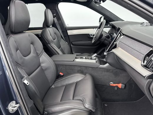 Volvo  XC90 T8 Recharge Ultra Black Edition Executive Edition | 22" | Gelaagd & Getint Glas | Geintegreerd ki... ActivLease financial lease