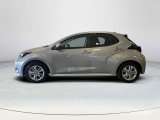 Toyota Yaris 1.5 Hybrid 115 Active stoelverwarming / stuurverwarming/ apple carplay / android auto