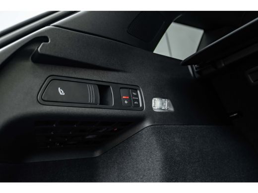 Audi Q6 e-tron S edition 83 kWh 252 pk | Adaptive air suspension | Adaptive cruise control | Audi sound system ActivLease financial lease
