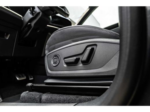 Audi Q6 e-tron S edition 83 kWh 252 pk | Adaptive air suspension | Adaptive cruise control | Audi sound system ActivLease financial lease
