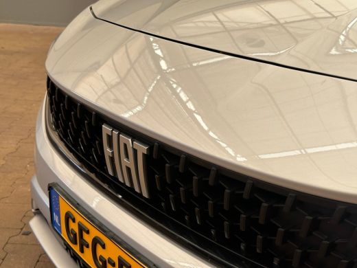 Fiat Tipo 1.0 Cross Camera | Keyless | Navigatie | 17" Lichtmetaal | Climate | Adpatieve Cruise | Carplay |... ActivLease financial lease