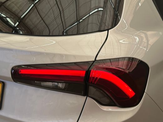 Fiat Tipo 1.0 Cross Camera | Keyless | Navigatie | 17" Lichtmetaal | Climate | Adpatieve Cruise | Carplay |... ActivLease financial lease