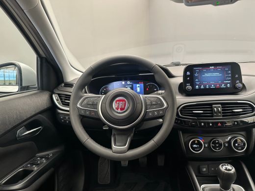 Fiat Tipo 1.0 Cross Camera | Keyless | Navigatie | 17" Lichtmetaal | Climate | Adpatieve Cruise | Carplay |... ActivLease financial lease