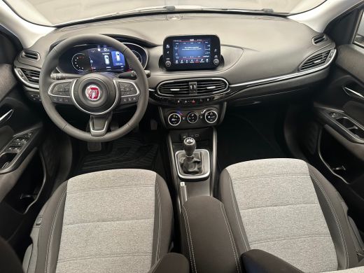 Fiat Tipo 1.0 Cross Camera | Keyless | Navigatie | 17" Lichtmetaal | Climate | Adpatieve Cruise | Carplay |... ActivLease financial lease