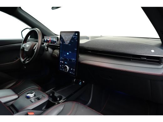 Ford Mustang Mach-E Mach-E 98KWH RWD Premium | Pano-dak | 360 Camera | Elektrische klep | B&O audio | Technology pack... ActivLease financial lease