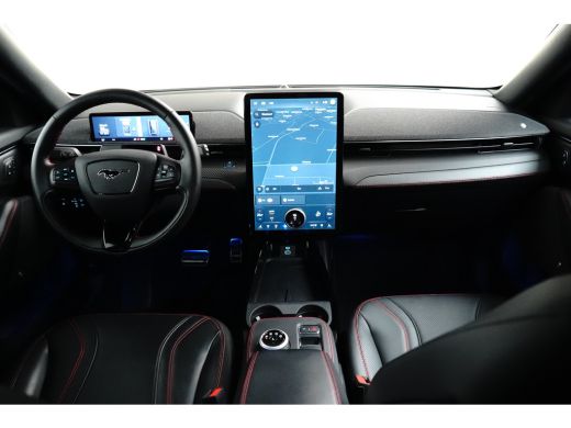 Ford Mustang Mach-E Mach-E 98KWH RWD Premium | Pano-dak | 360 Camera | Elektrische klep | B&O audio | Technology pack... ActivLease financial lease