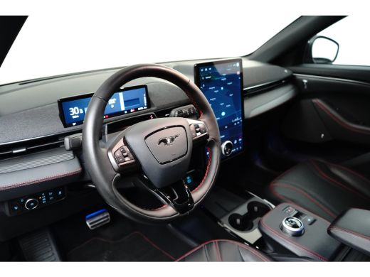 Ford Mustang Mach-E Mach-E 98KWH RWD Premium | Pano-dak | 360 Camera | Elektrische klep | B&O audio | Technology pack... ActivLease financial lease