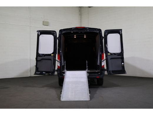 Ford Transit 2.0 TDci 170pk L3 H2 Airco Apple Carplay Camera 2x Schuifdeur Trekhaak 2.8T ActivLease financial lease