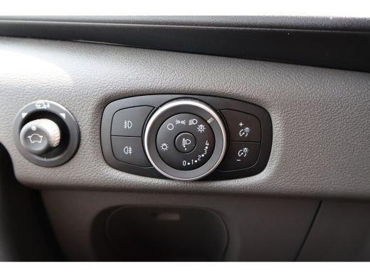 Ford Transit 2.0 TDci 170pk L3 H2 Airco Apple Carplay Camera 2x Schuifdeur Trekhaak 2.8T ActivLease financial lease