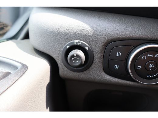 Ford Transit 2.0 TDci 170pk L3 H2 Airco Apple Carplay Camera 2x Schuifdeur Trekhaak 2.8T ActivLease financial lease