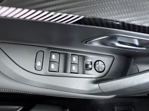 Peugeot e-2008 Allure | Active Safety Brake met camera en radar (automatisch noodremsysteem) met Distance Alert ... ActivLease financial lease