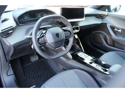 Peugeot e-2008 Business | Climate Control | Dashboard in zacht materiaal met carboneffect en hoogglans zwarte si... ActivLease financial lease