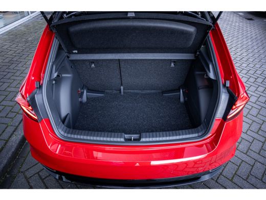 Skoda Fabia Monte Carlo | Achteruitrijcamera | Cruise control met speedlimiter | Driver Activity Assistant, v... ActivLease financial lease