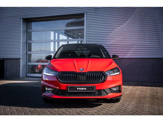 Skoda Fabia Monte Carlo | Achteruitrijcamera | Cruise control met speedlimiter | Driver Activity Assistant, v... ActivLease financial lease