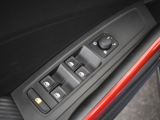 Skoda Fabia Monte Carlo | Achteruitrijcamera | Cruise control met speedlimiter | Driver Activity Assistant, v... ActivLease financial lease