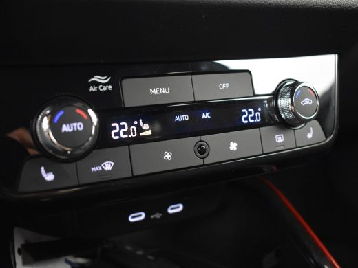 Skoda Fabia Monte Carlo | Achteruitrijcamera | Cruise control met speedlimiter | Driver Activity Assistant, v... ActivLease financial lease