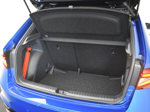 Skoda Fabia Monte Carlo | Achteruitrijcamera | Cruise control met speedlimiter | Driver Activity Assistant, v... ActivLease financial lease