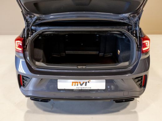 Volkswagen T-Roc 1.5 TSI 3x R-Line / 150pk / Beats / Leder / Stoel en stuur verwarming / ActivLease financial lease