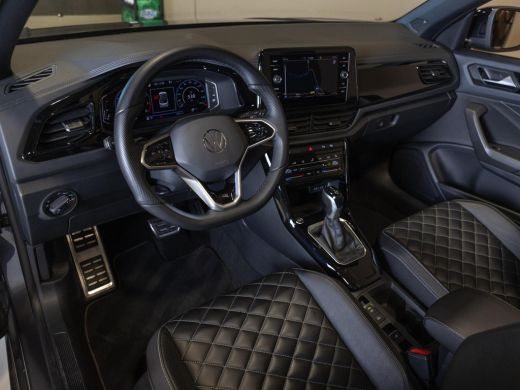 Volkswagen T-Roc 1.5 TSI 3x R-Line / 150pk / Beats / Leder / Stoel en stuur verwarming / ActivLease financial lease