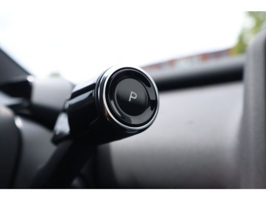 Volvo  EX30 Single Motor Extended Range Plus 69 kWh | Sand Dune | SOH 100% | SnelLeverbaar! ActivLease financial lease