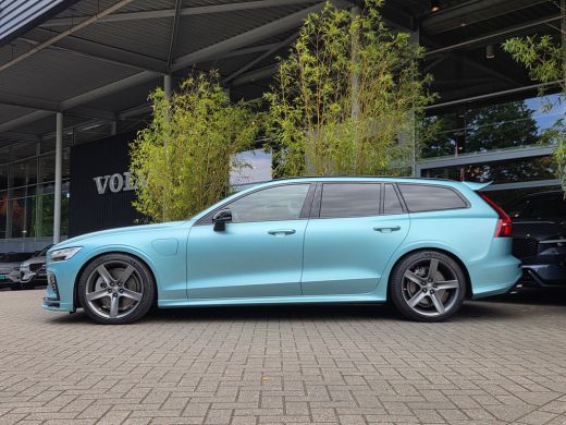 Volvo  V60 2.0 T8 AWD Ultra Dark HEICO SPORTIV | Full Option! | Bowers&Wilkins | Massage/ventilatie ActivLease financial lease