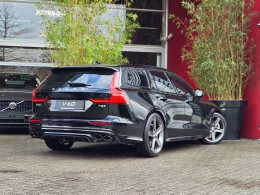 Volvo  V60 2.0 T8 AWD Ultra Dark HEICO SPORTIV | Full Option! | Bowers&Wilkins | Massage/ventilatie ActivLease financial lease