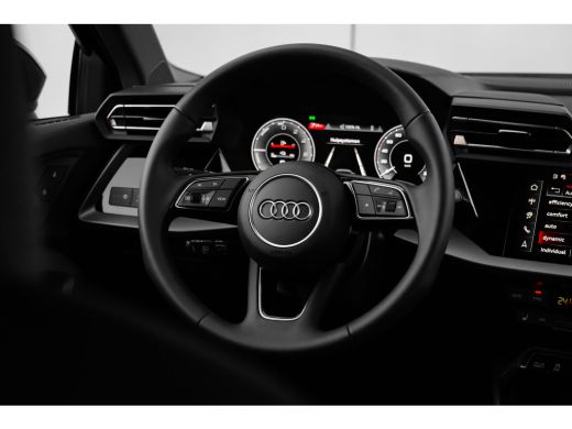 Audi A3 Sportback Advanced edition | Aluminium optiek in het interieur | Assistentiepakket Rijden en Park... ActivLease financial lease