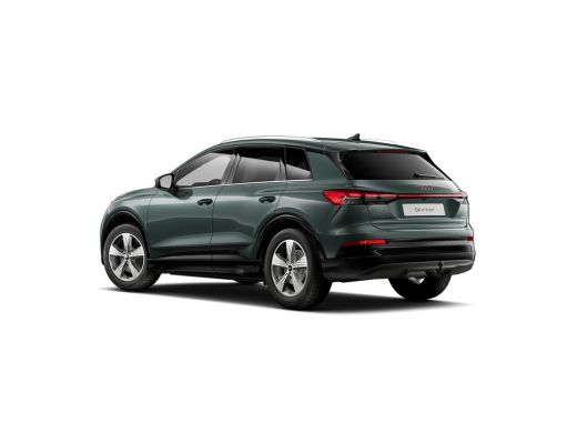 Audi Q4 e-tron S edition | Achterklep, automatisch bedienbaar | Achteruitrijcamera | Adaptive cruise control ActivLease financial lease