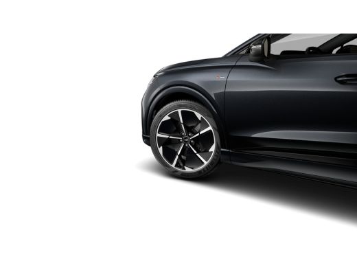 Audi Q4 Sportback e-tron S Edition | Achterklep, automatisch bedienbaar | Achteruitrijcamera | Adaptive cruise control ActivLease financial lease